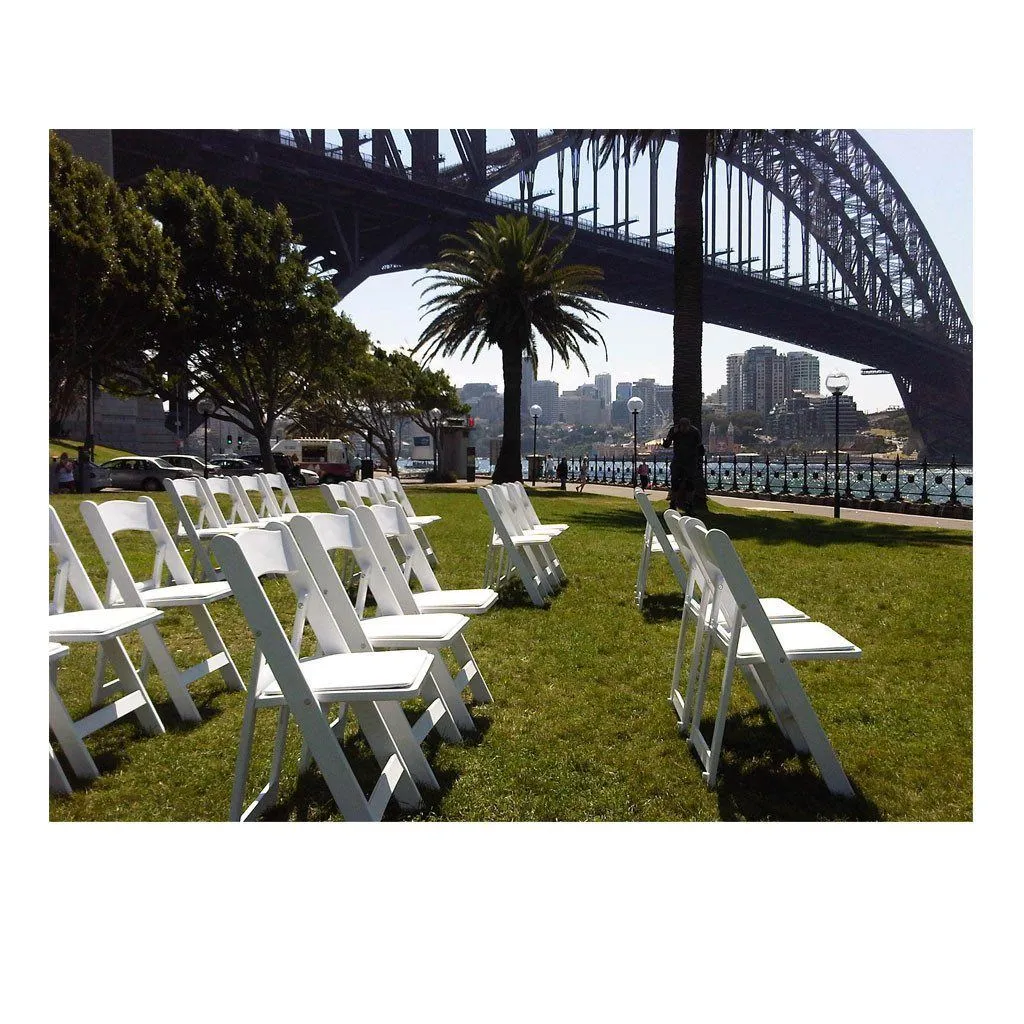 Nufurn Americana Folding Chair | In Stock
