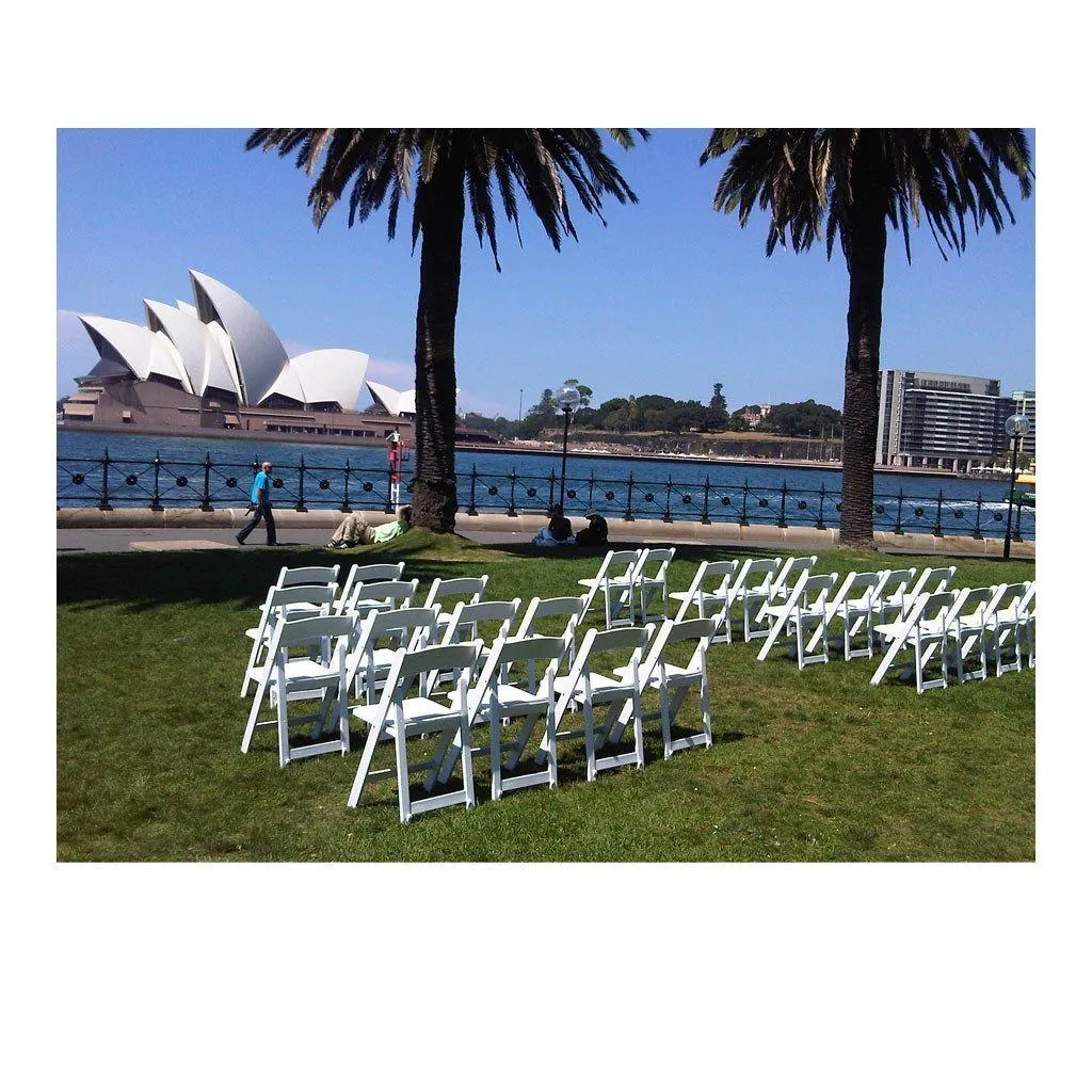 Nufurn Americana Folding Chair | In Stock